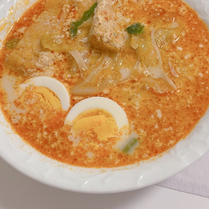 暑い夏こそ食べたい!キャベツと油揚げの坦々スープ